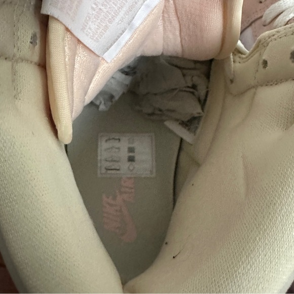 Jordan 1 Retro High OG Washed Pink (Women's) Size 12 - Picture 6 of 11